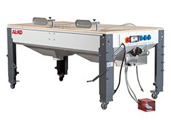 Grinding table